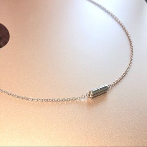 Mini pill choker necklace in silver